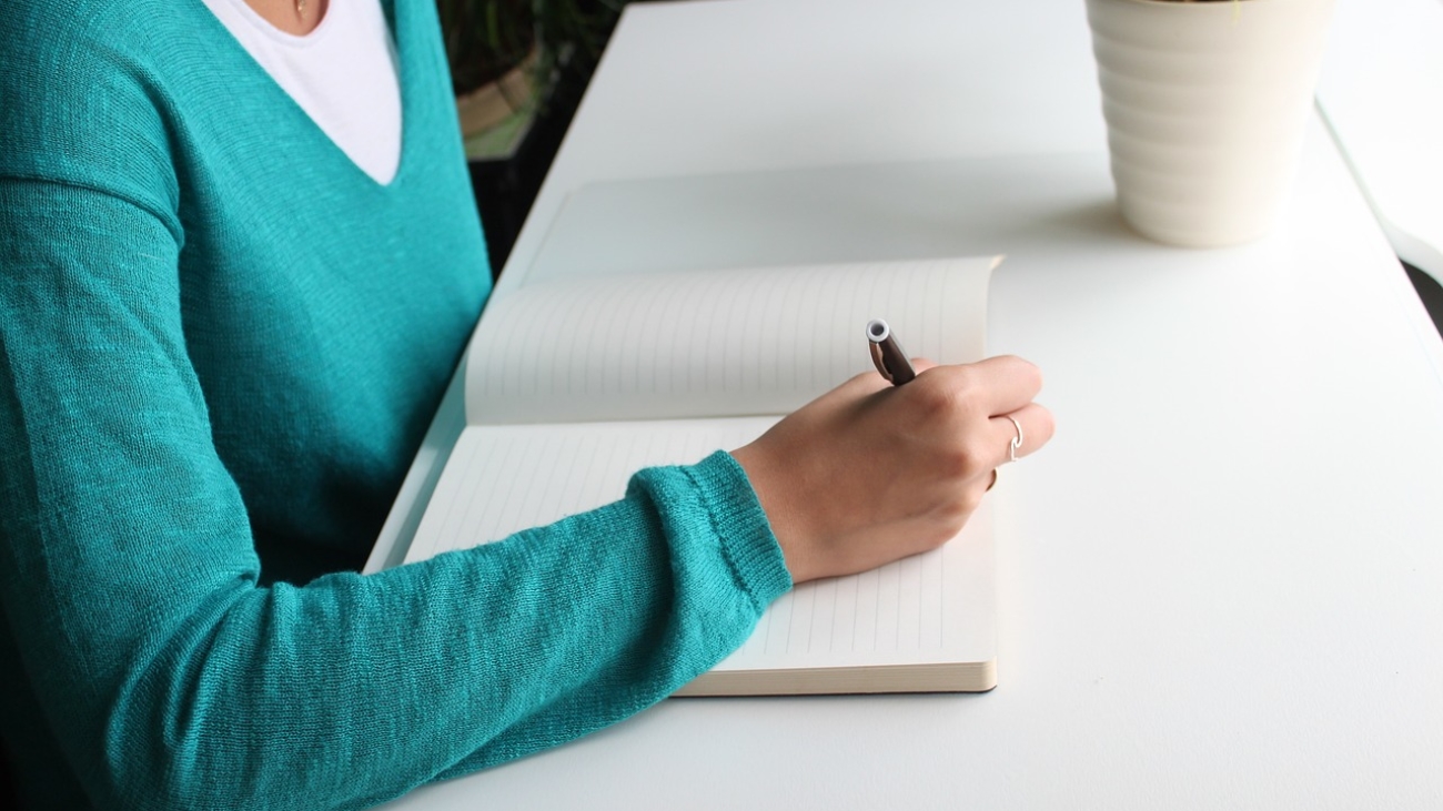 writing-2436476_1280